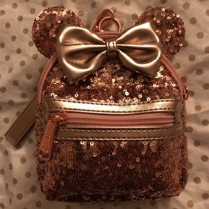 Minnie Mouse backpack wristlet